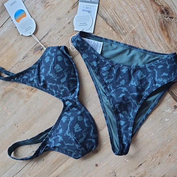 NWT Vuori Women's Aqua Triangle Top And Bikini Bottom In Beryl Spots - Picture 2 of 10